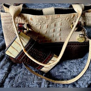 Stylish Brahmin Stacy handbag with matching wallet